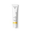 Crema solar facial con color SPF30 40 ml